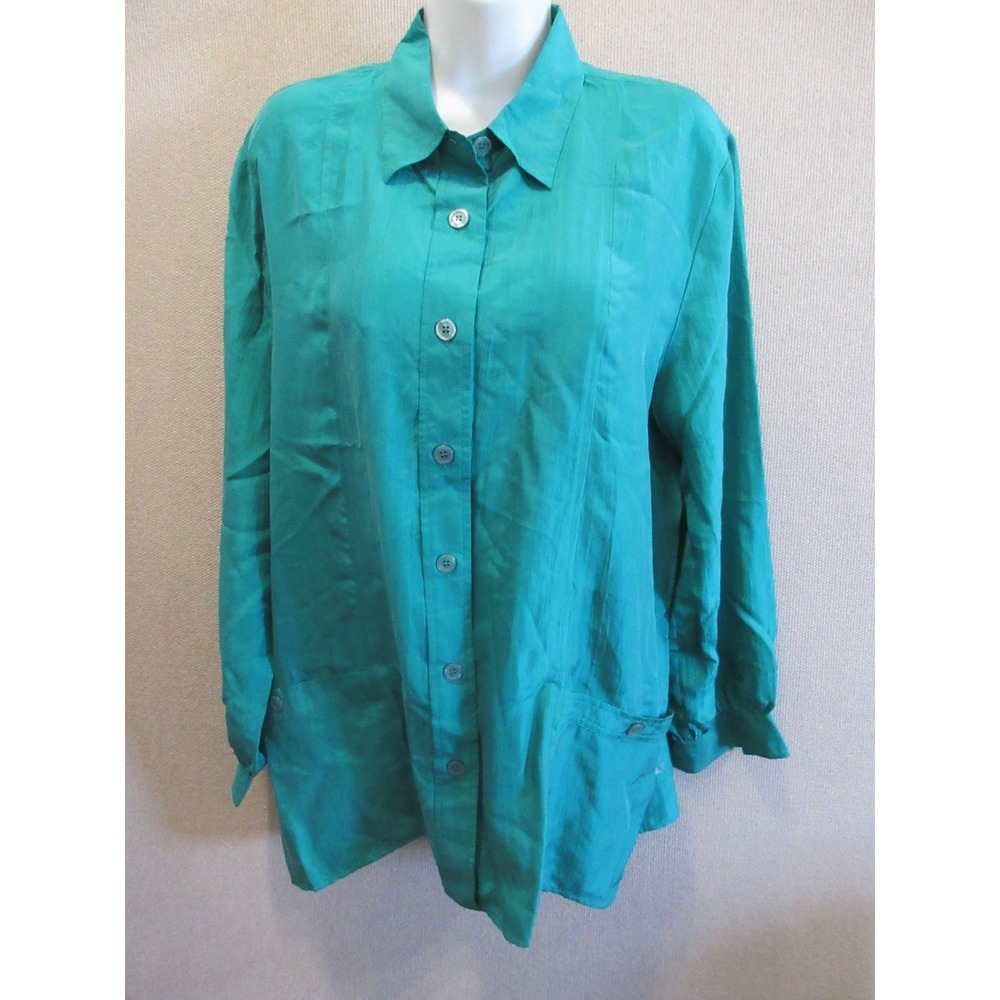 70's 80's Mario Forte Blouse Size Large 100% Silk Green Big Shirt Hip Pockets